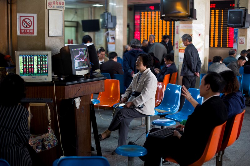 © Reuters. Рынок акций Китая закрылся падением, Shanghai Composite снизился на 0,36%