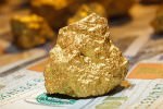 Китай хочет контролировать добычу золота в России