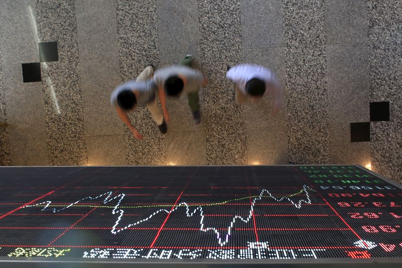 © Reuters. Рынок акций Китая закрылся падением, Shanghai Composite снизился на 0,97%